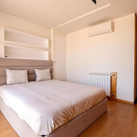 Ribeira Riverhouse - City Centre Duplex With Terrace Viana do Castelo Buitenkant foto