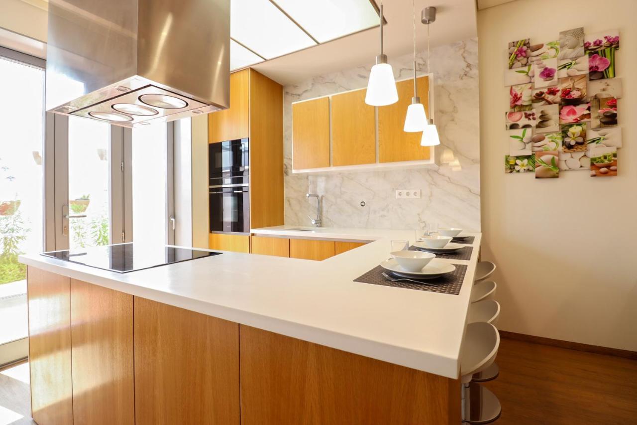 Ribeira Riverhouse - City Centre Duplex With Terrace Viana do Castelo Buitenkant foto