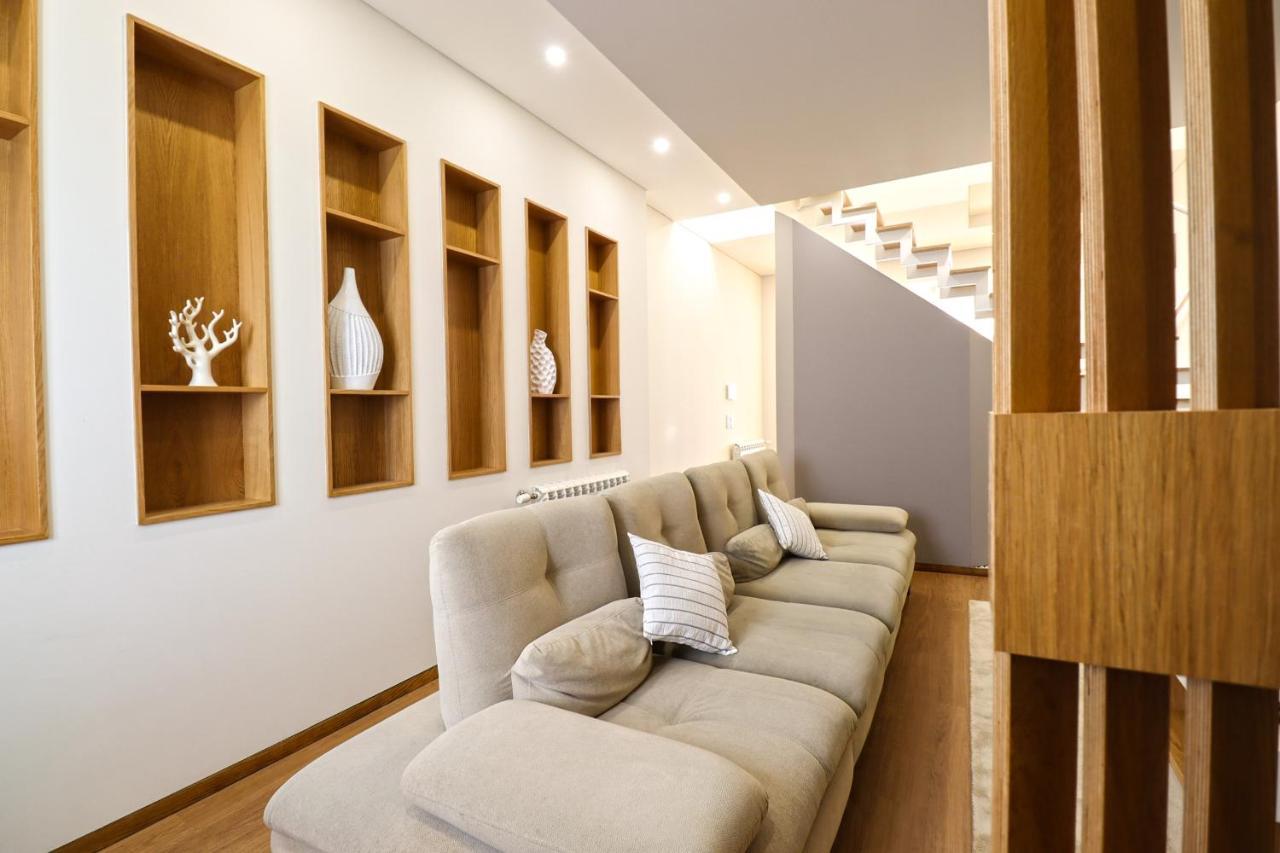 Ribeira Riverhouse - City Centre Duplex With Terrace Viana do Castelo Buitenkant foto