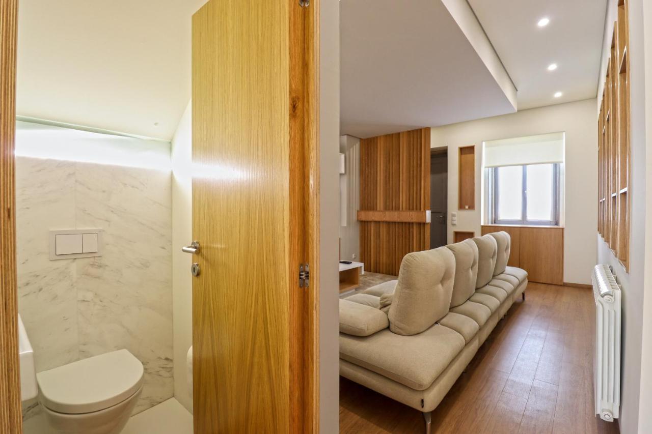 Ribeira Riverhouse - City Centre Duplex With Terrace Viana do Castelo Buitenkant foto