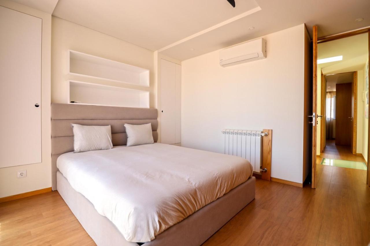 Ribeira Riverhouse - City Centre Duplex With Terrace Viana do Castelo Buitenkant foto